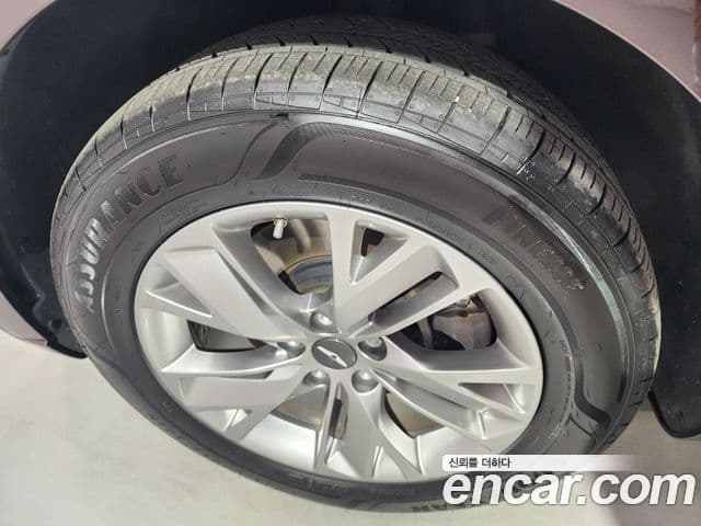 Genesis GV70 2021 — ფოტო 20/20