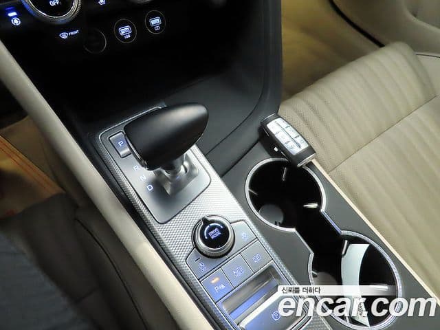 Genesis G70 2021 — Şəkil 12/20