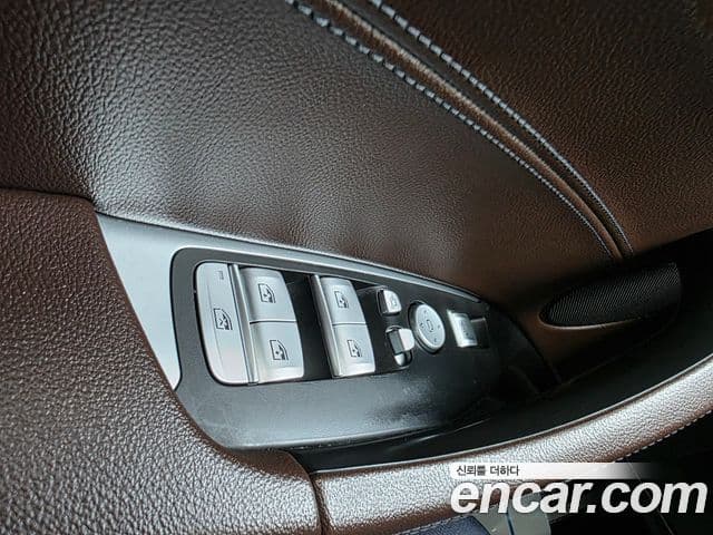 BMW X4 2020 — Photo 3/20