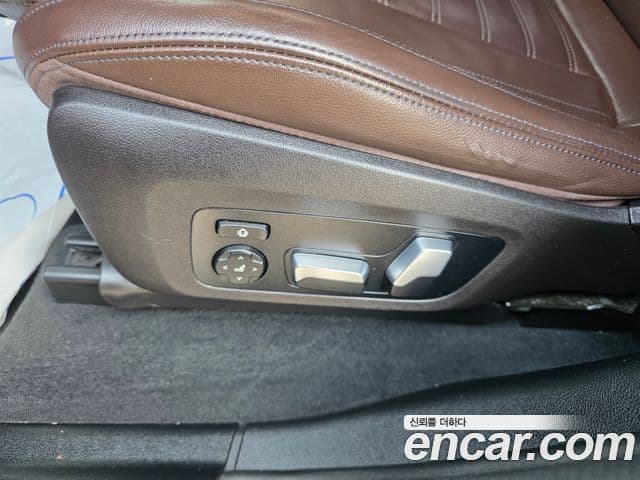 BMW X4 2020 — Photo 18/20