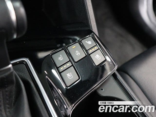 Kia Sportage 2024 — Фото 13/20