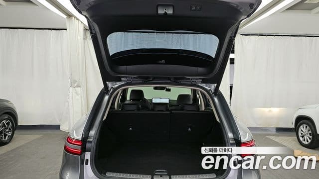 Genesis GV70 2022 — Şəkil 20/20