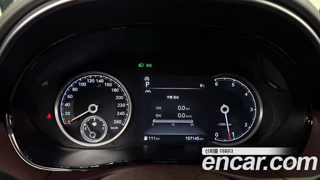 Genesis GV70 2021 — Şəkil 8/20