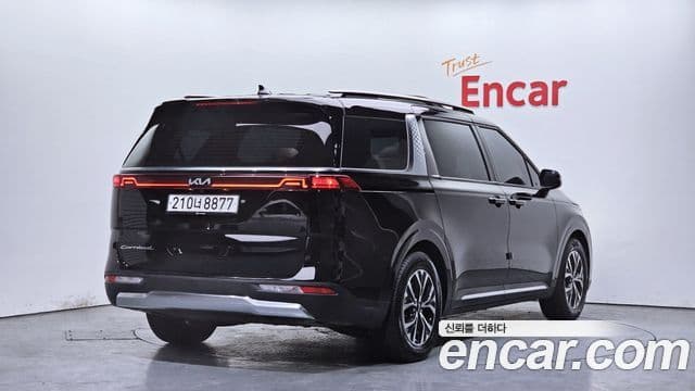 Kia Carnival 2020 — Фото 2/20