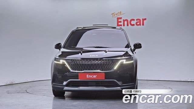 Kia Carnival 2020 — Фото 3/20