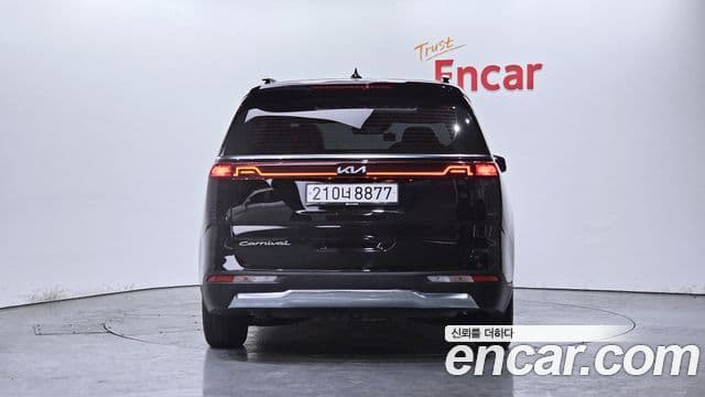 Kia Carnival 2020 — Фото 4/20