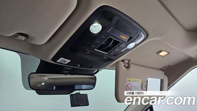 Kia Carnival 2020 — Фото 17/20