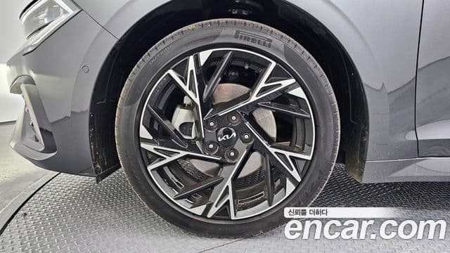Kia K5 2024 — ფოტო 5/20