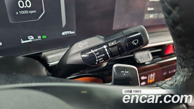Kia K5 2024 — ფოტო 17/20