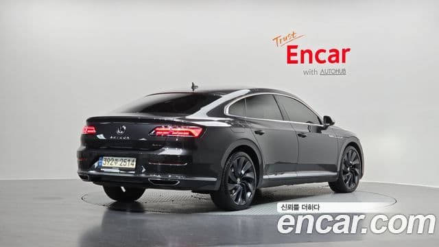 Volkswagen Arteon 2022 — фото 2 из 20