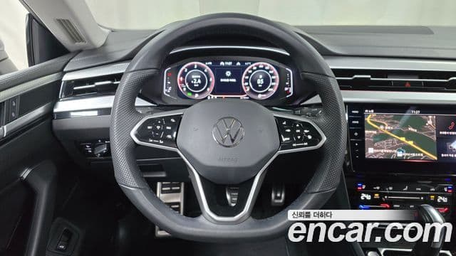 Volkswagen Arteon 2022 — ფოტო 13/20