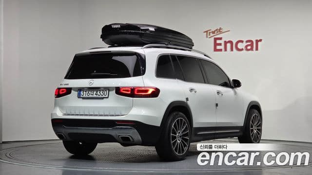 Mercedes-Benz GLB-Class 2020 — фото 2 из 20