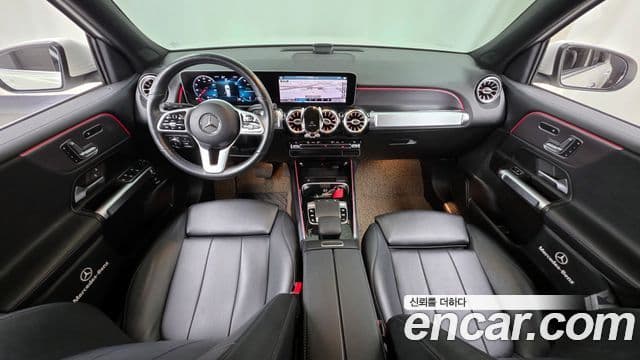Mercedes-Benz GLB-Class 2020 — ფოტო 7/20