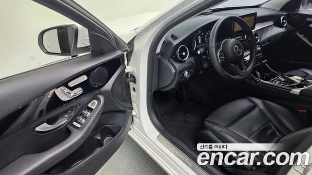 Mercedes-Benz C-Class 2019 — Photo 20/20