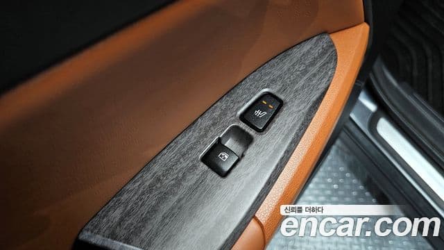Kia Sportage 2023 — ფოტო 19/20