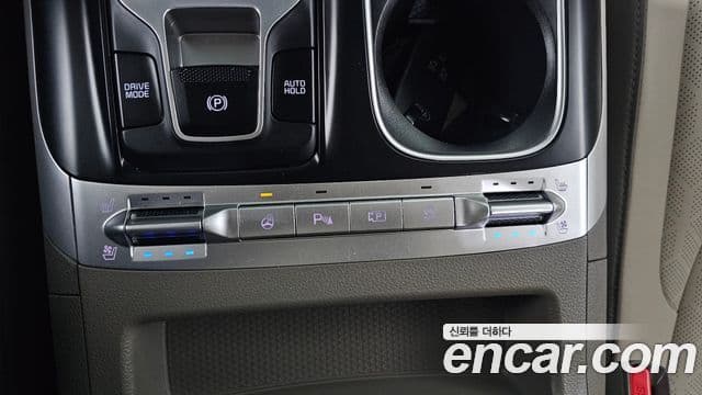 Kia Carnival 2020 — фото 18 из 20
