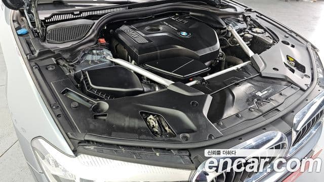 BMW 5 Series 2019 — ფოტო 6/20