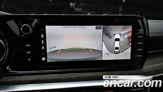 Kia K5 2023 — ფოტო 14/20