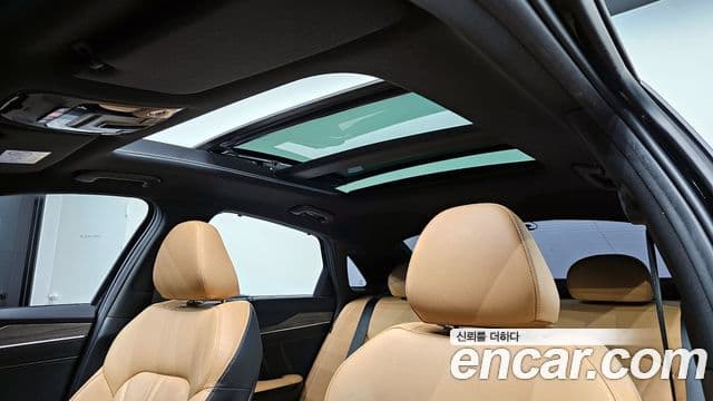 Kia K5 2023 — ფოტო 19/20