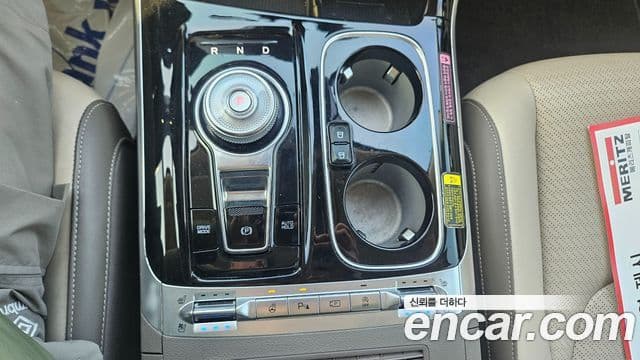 Kia Carnival 2022 — Şəkil 14/20