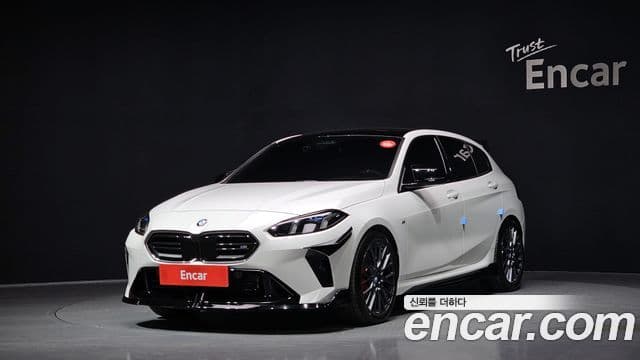 BMW 1 Series 2025 — Şəkil 1/20