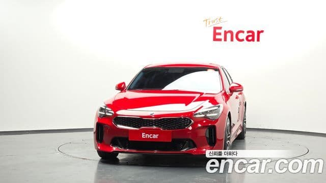 Kia Stinger 2021 — ფოტო 3/20