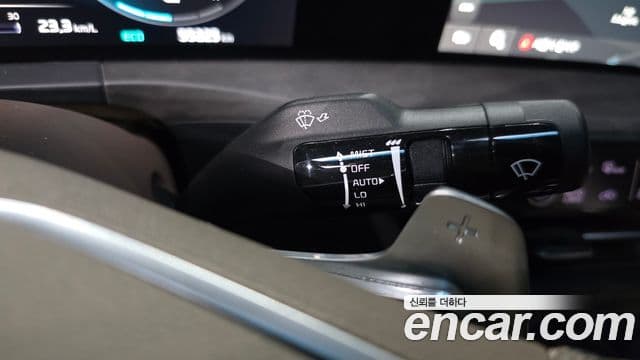Kia K8 2021 — Şəkil 19/20