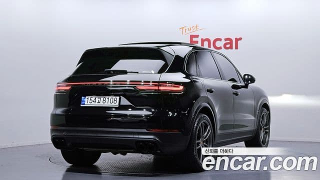 Porsche Cayenne 2023 — Şəkil 2/20