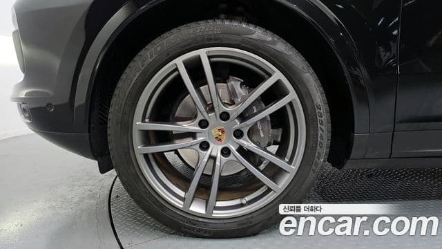 Porsche Cayenne 2023 — Şəkil 5/20