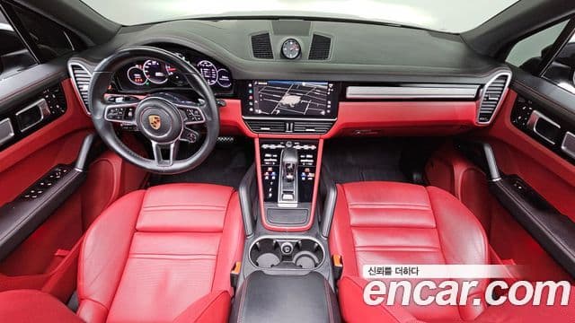 Porsche Cayenne 2023 — Şəkil 7/20
