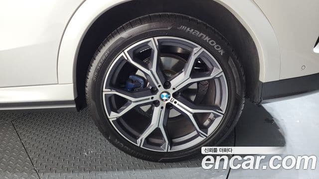 BMW X6 2022 — ფოტო 5/20