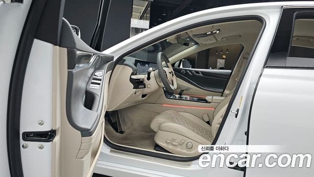 Genesis Electrified G80 2024 — Şəkil 10/20