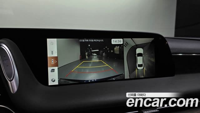 Genesis G90 2022 — Photo 14/20