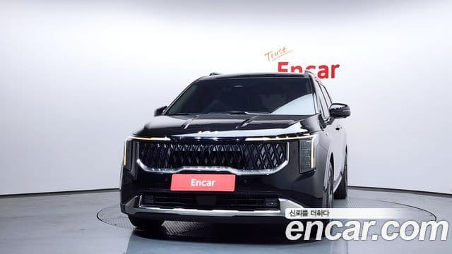 Kia Carnival 2023 — Photo 7/20