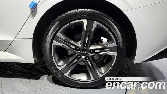 Kia K5 2021 — фото 5 из 20