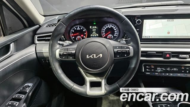 Kia K5 2021 — фото 13 из 20