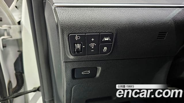 Kia K5 2021 — фото 14 из 20