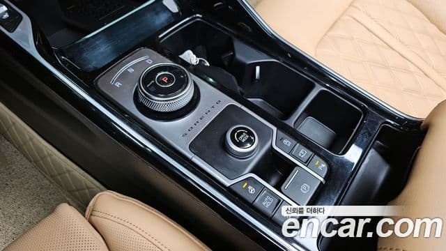 Kia Sorento 2020 — Şəkil 19/20