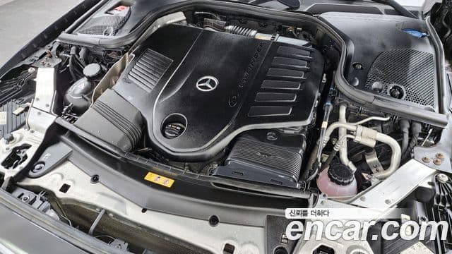 Mercedes-Benz E-Class 2021 — Şəkil 6/20