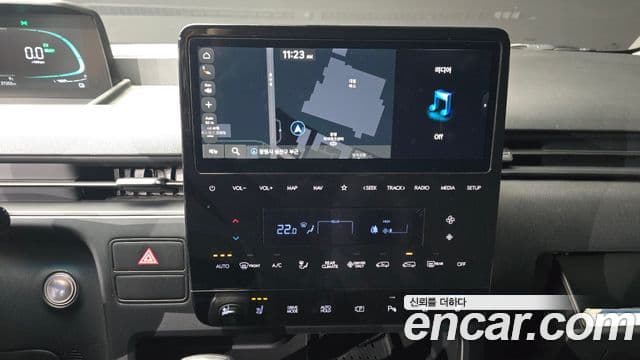 Hyundai Staria 2024 — Photo 11/20