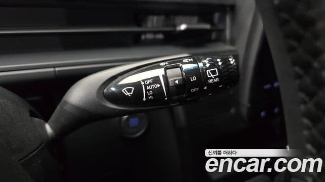 Hyundai Staria 2024 — Photo 19/20
