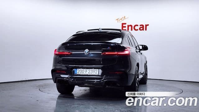 BMW X4 2021 — ფოტო 4/20