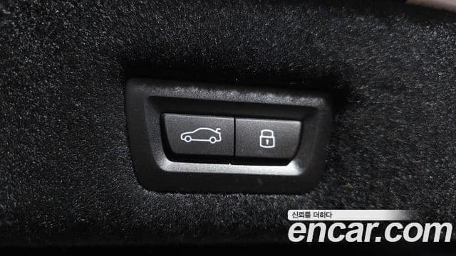 BMW 7 Series 2023 — фото 20 из 20