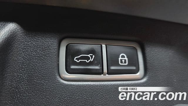 Kia Sorento 2021 — ფოტო 19/20