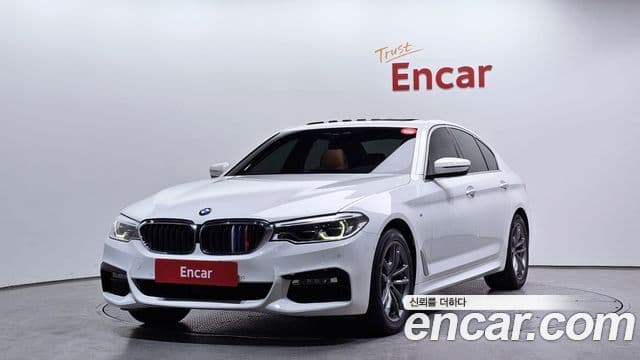 BMW 5 Series 2018 — Şəkil 20/20