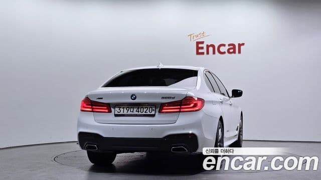 BMW 5 Series 2018 — Şəkil 3/20