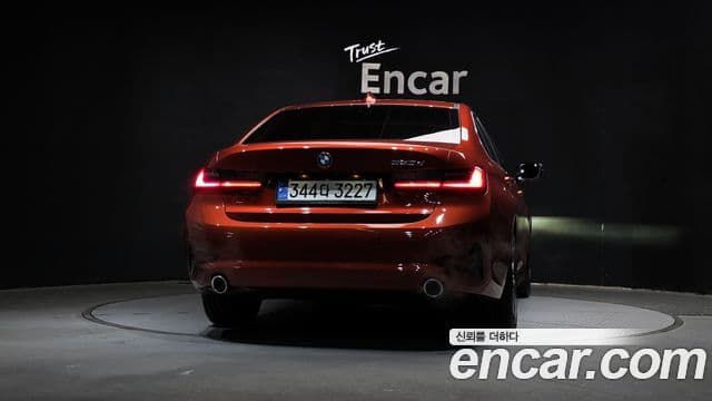 BMW 3 Series 2019 — Şəkil 3/20