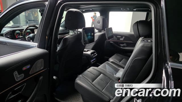 Mercedes-Benz GLS-Class 2021 — Фото 11/20