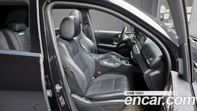 Mercedes-Benz GLS-Class 2021 — Фото 12/20