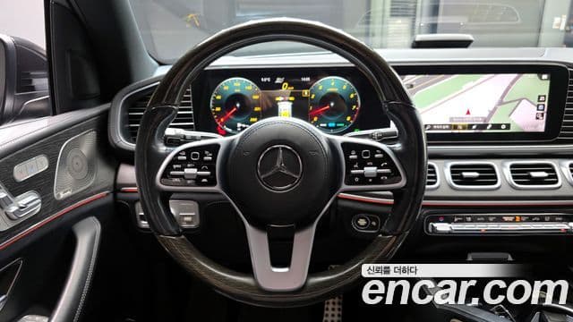Mercedes-Benz GLS-Class 2021 — Фото 13/20